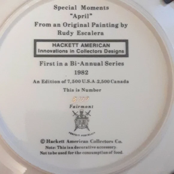 Decorative Collector Plates - Picture 6 of 6